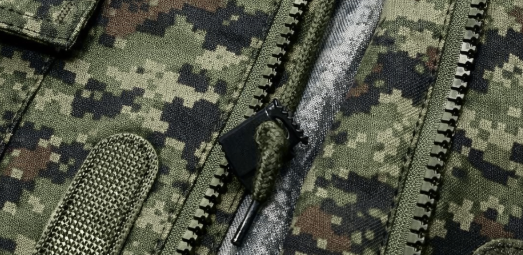 Quick-access field uniform front closure